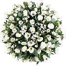Coroana funerara rotunda 70 trandafiri si lisiantus albi